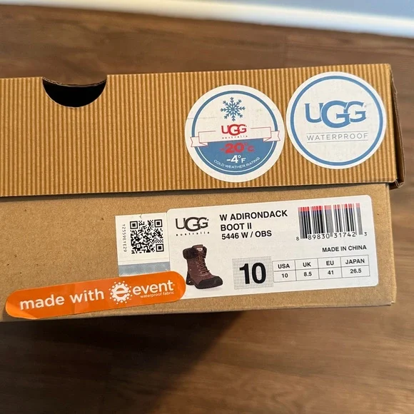 ❄️NEW❄️ UGG Adirondack II Obsidian Boots - Picture 9 of 12